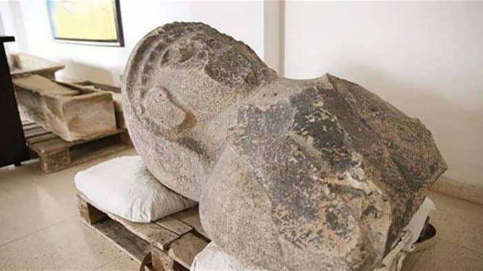 3 000-летняя статуя женщины найдена в Хатае, Турция